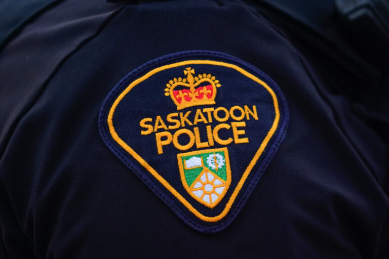 saskatoon-police-officer-facing-assault-charge-after-incident-at-gathering-while-off-duty