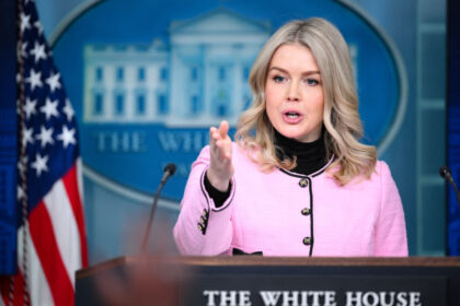 us-will-oversee-revenue-from-venezuelan-oil-sales,-white-house-says