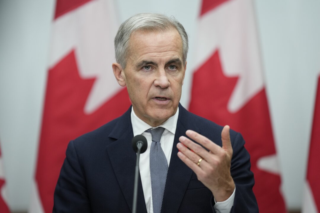 carney-says-he-discussed-foreign-interference-at-meeting-with-china’s-xi-during-apec-summit