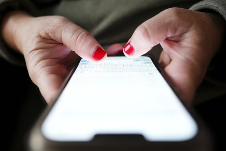 rogers-puts-$50m-to-address-excessive-screen-time-among-teens-and-tweens