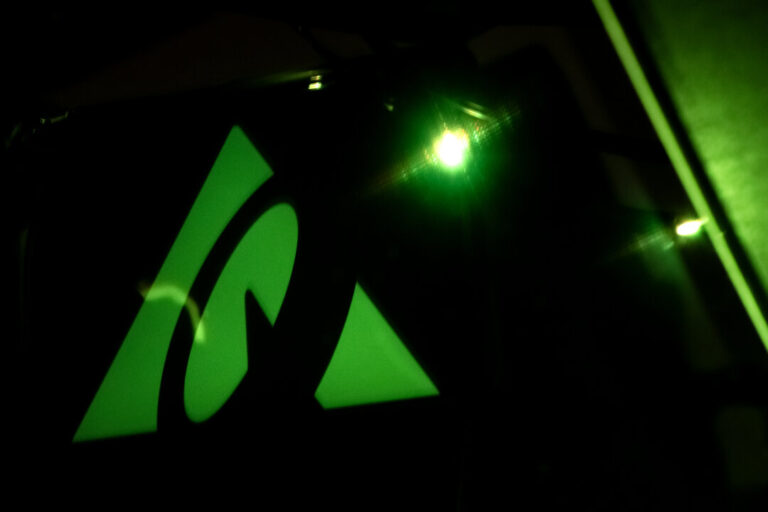 questrade-secures-approval-to-launch-canada’s-newest-bank