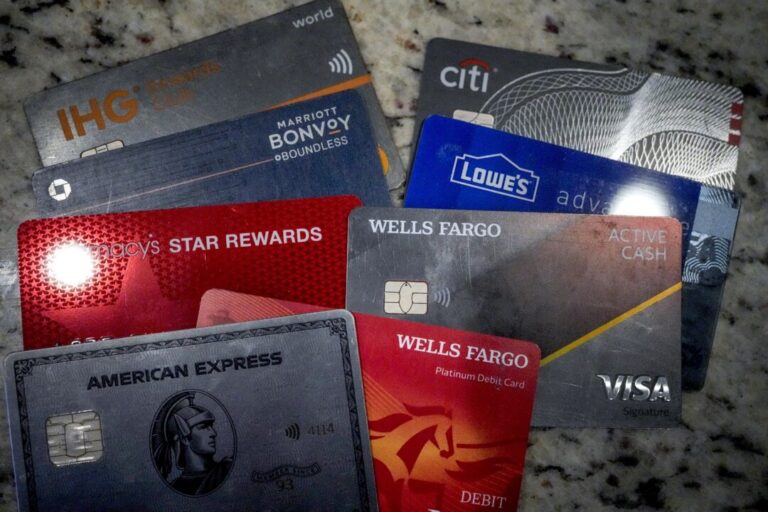 us-consumer-credit-profiles-diverge-as-both-low-and-high-risk-borrowers-rise