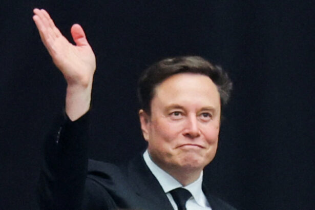 musk’s-$1-trillion-pay-package-is-due-for-a-vote-on-thursday.-here’s-what-to-know