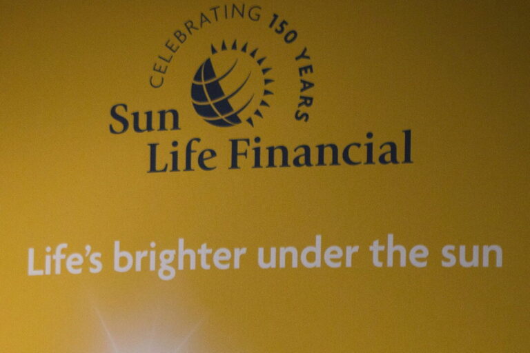 insurance-giant-sun-life-financial-reports-$1.1b-in-q3-profit,-down-year-over-year