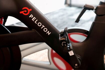 peloton-recalls-833,000-bikes-over-possible-fall-and-injury-risks