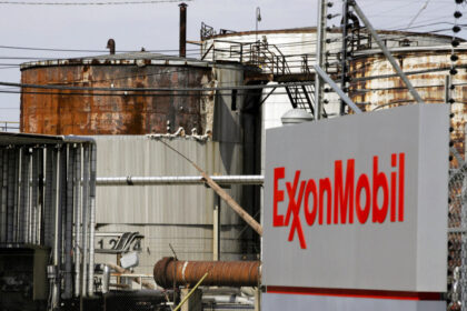 trump-signals-he-will-likely-keep-exxonmobil-out-of-venezuela