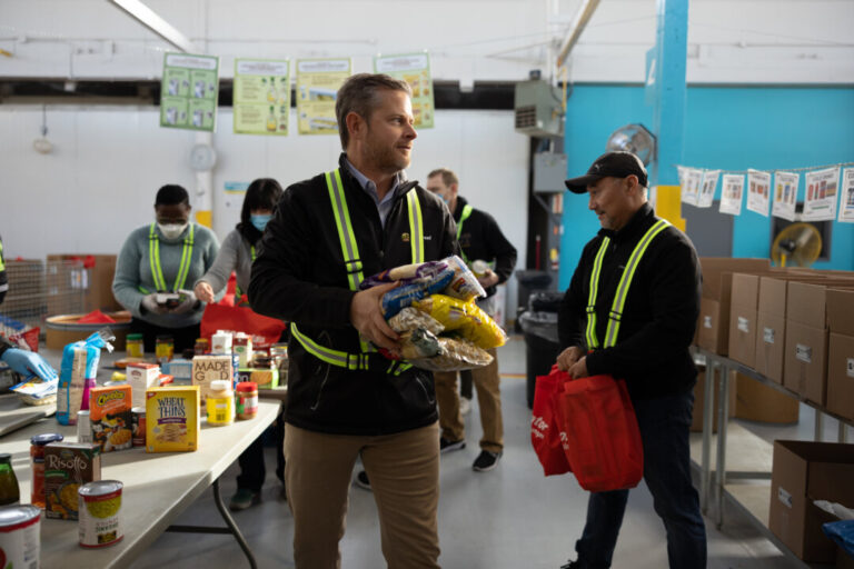toronto-food-bank-cuts-ties-with-member-agency-after-reporting-financial-concerns-to-police