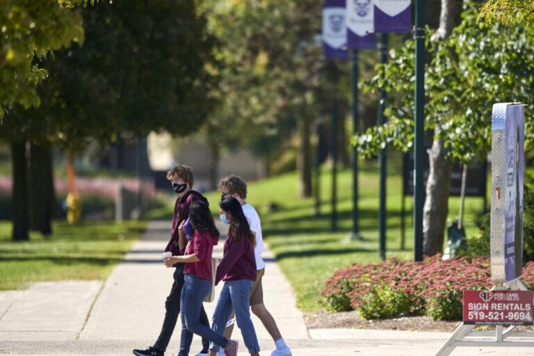 28%-of-canadian-post-secondary-students-skipping-meals-to-cope-with-rising-living-costs:-report