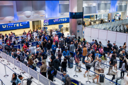 travel-industry-strains-under-faa-flight-cuts-due-to-shutdown