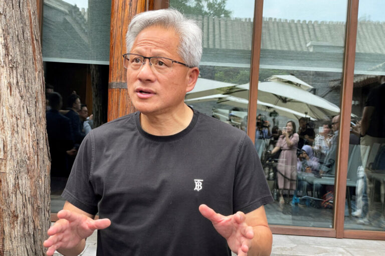 nvidia-ceo-says-no-active-talks-to-sell-blackwell-ai-chips-to-china