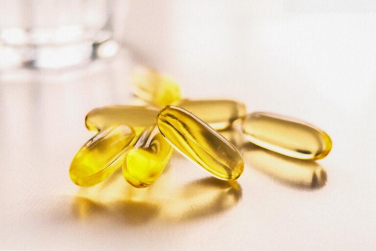 fish-oil-nearly-halves-heart-attack-risk-in-kidney-patients