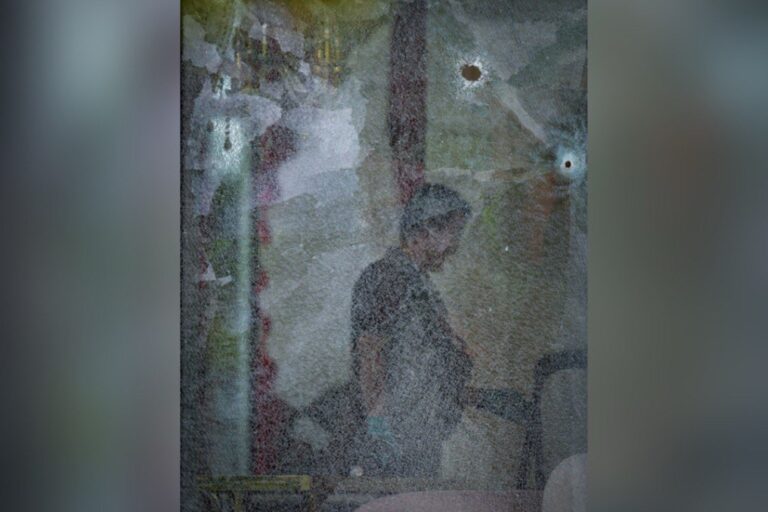 3-people-kicked-out-of-canada-in-extortion-probe-in-bc,-border-agency-says