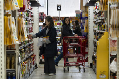 the-warning-signs-of-a-‘k-shaped’-split-in-the-us-economy