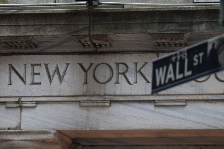 global-equity-fund-inflows-jump-to-a-five-week-high