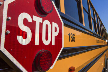 multiple-students-injured-following-school-bus-rollover-in-northern-manitoba:-rcmp