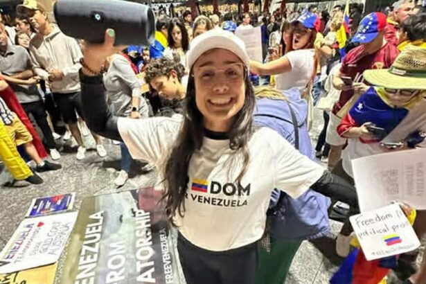 ‘always-being-watched’:-venezuelan-recalls-life-under-socialist-rule