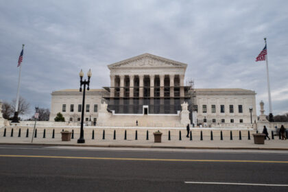 supreme-court-to-consider-government-request-to-revive-removal-order-against-chinese-national-convicted-of-crime