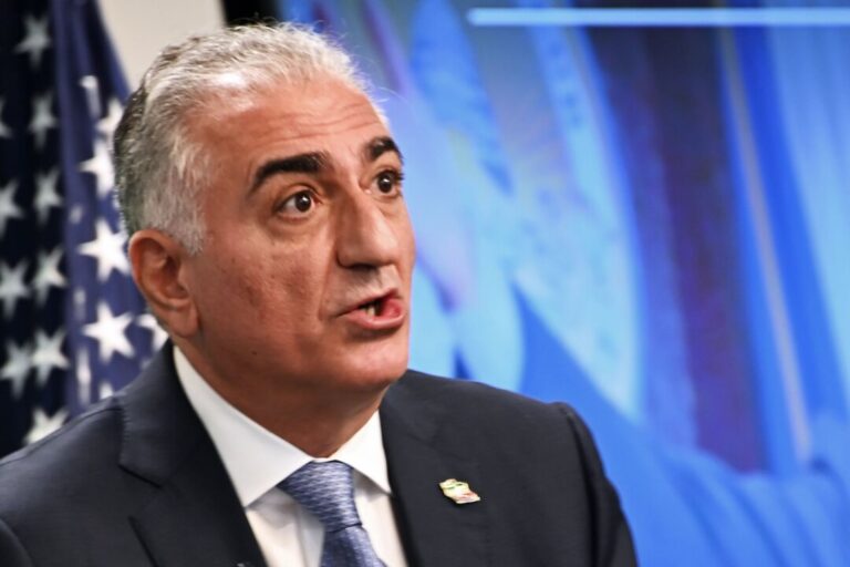 crown-prince-of-iran-holds-press-conference