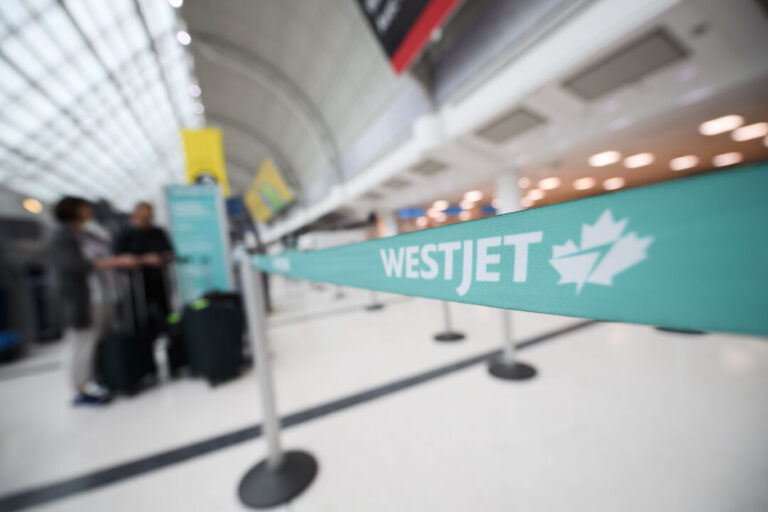 westjet-halts-plans-for-new-‘densified’-seating-after-backlash-on-legroom