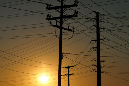 white-house-seeking-emergency-power-auction-for-nation’s-largest-electric-grid