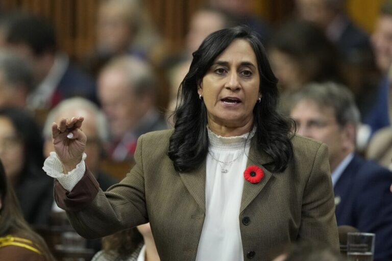 g7-diplomats-meet-in-canada-for-talks-focused-on-ukraine,-middle-east