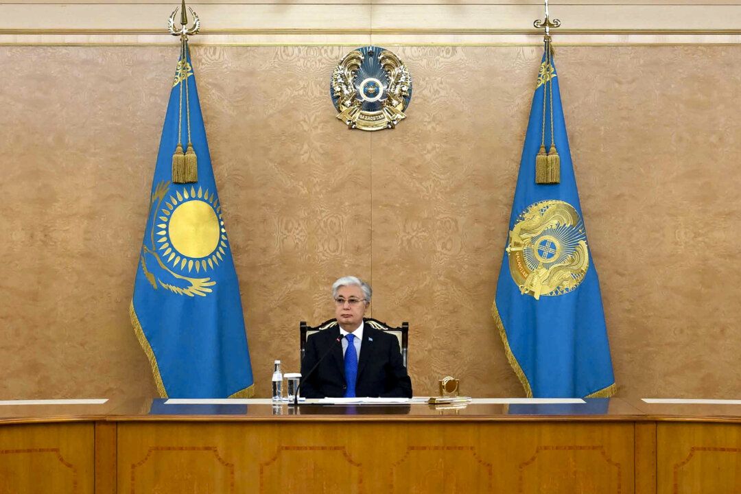 kazakhstan-parliament-votes-to-ban-‘lgbt-propaganda’