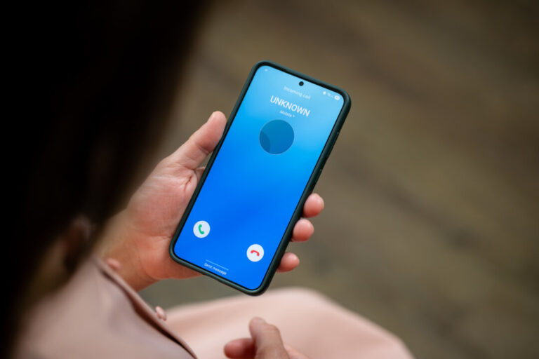 google-sues-china-based-hackers-over-text-message-phishing-scams