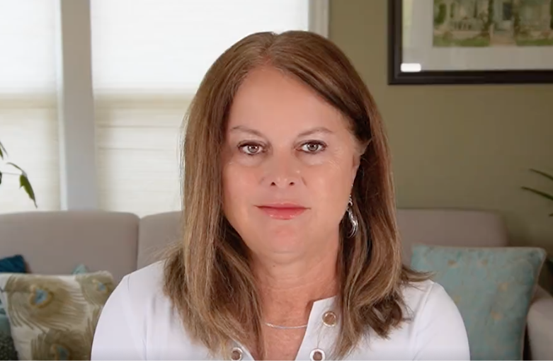 ontario-teacher-silenced-for-questioning-gender-transition-in-books-settles-defamation-case-with-school-board