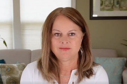 ontario-teacher-silenced-for-questioning-gender-transition-in-books-settles-defamation-case-with-school-board