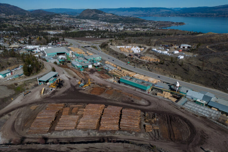us-raises-anti-dumping-duties-on-canadian-softwood-to-20.56-percent