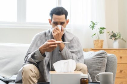 to-ease-doctor-burdens,-bc-workers-no-longer-need-sick-notes-for-short-term-illness:-province