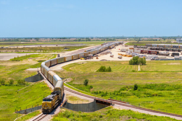 union-pacific-shareholders-approve-$85-billion-merger-with-norfolk-southern