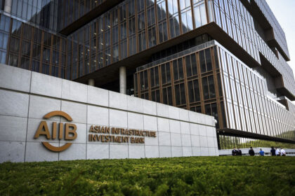 canada-walked-away-from-the-aiib-once.-it-should-keep-it-that-way