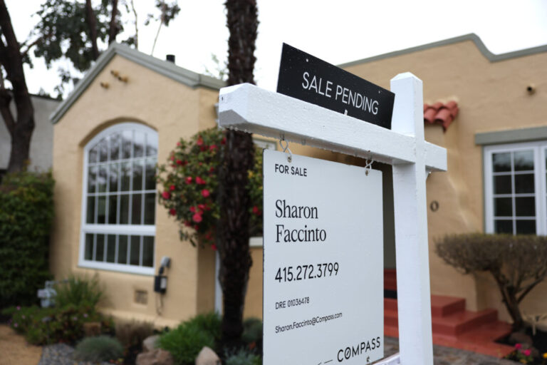 pending-home-sales-in-us-drop-nearly-10-percent-in-december:-nar