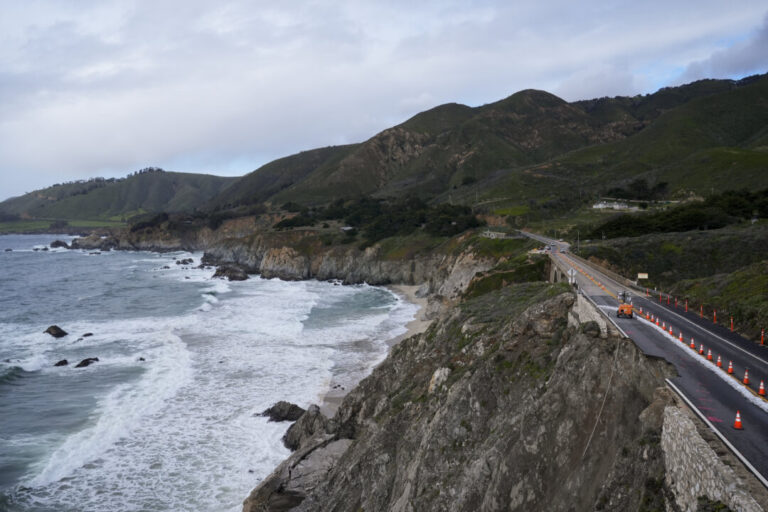 calgary-father-dead,-girl-missing-after-california-ocean-wave-sweeps-them-off-feet