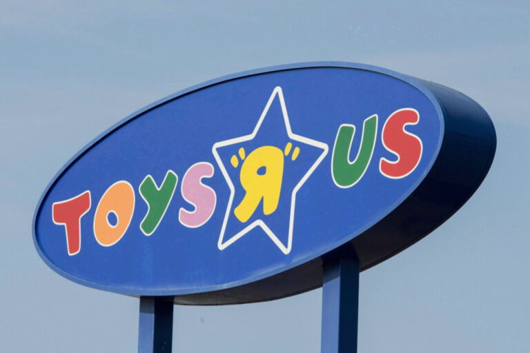 trouble-in-toyland:-toys-‘r’-us-canada-facing-suits-seeking-millions-in-unpaid-rent