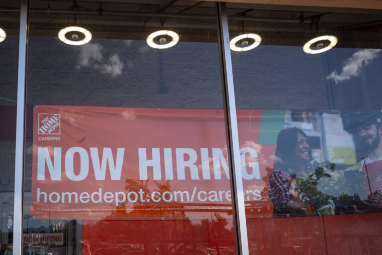 layoffs-remain-low-as-weekly-jobless-claims-below-expectations