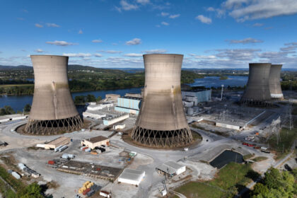 energy-department-issues-$1-billion-loan-to-reboot-three-mile-island-nuclear-plant