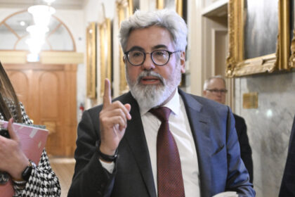 quebec-liberal-leader-calls-for-external-investigation-into-report-on-cash-for-votes