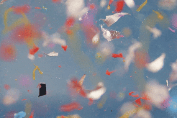 you’re-surrounded-by-microplastics,-these-habits-can-help-reduce-exposure