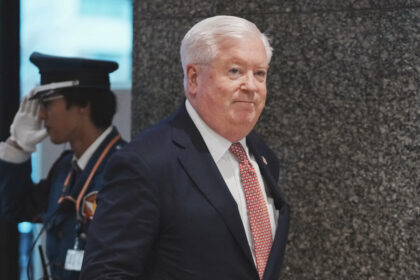 us-stands-by-japan-in-the-face-of-ccp’s-seafood-ban,-ambassador-says