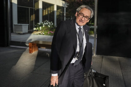 ethics-screen-applied-to-6-of-carney’s-potential-conflict-of-interest-cases:-privy-council-clerk