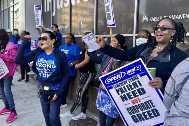 kaiser-nurses-and-health-care-workers-strike-in-california-and-hawaii