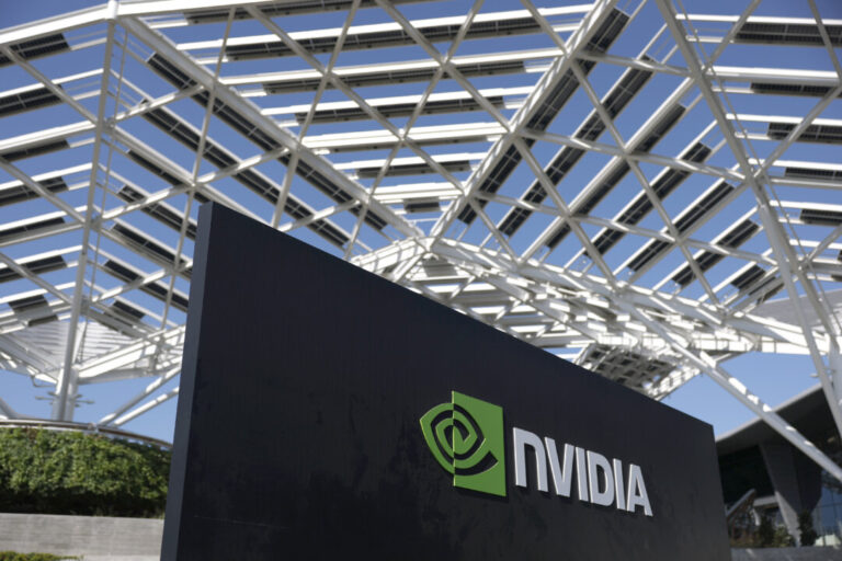 despite-record-nvidia-earnings,-stock-analysts-urge-caution-on-the-‘ai-trade’