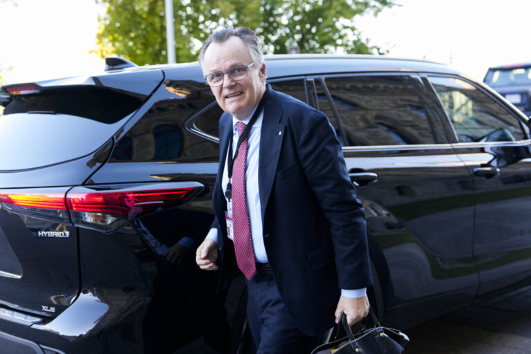 carney’s-chief-of-staff-defends-conflict-of-interest-screen-in-committee