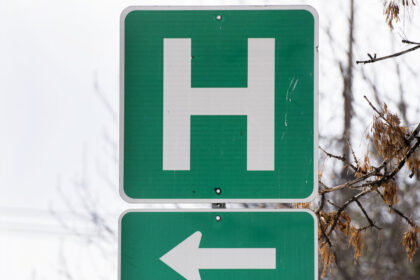 investigation-underway-after-11-children-hospitalized-following-incident-at-alberta-hotel-swimming-pool:-ahs