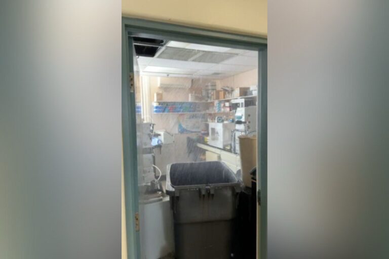 labs-flooded-as-pipes-burst-at-montreal-mental-health-hospital-institute