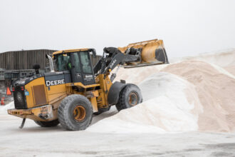 trump-says-john-deere-will-invest-$70-million-to-build-excavator-factory-in-north-carolina