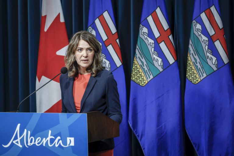 alberta,-ottawa-energy-accord-potentially-involving-new-pipeline-may-come-in-weeks:-premier-smith