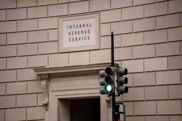 why-your-irs-tax-refund-could-be-delayed-in-2026—and-how-to-avoid-it